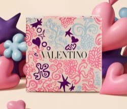 Färgstarka presentförpackningar från Valentino